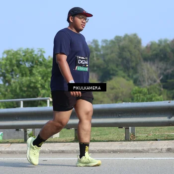 Runner Photo 6376396