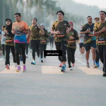 Runner Photo 6376398