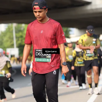 Runner Photo 6376414
