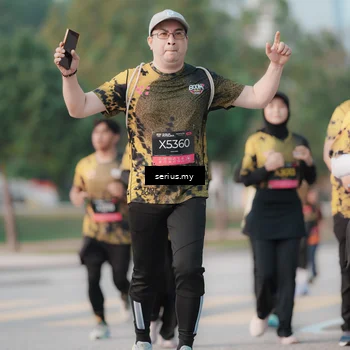 Runner Photo 6376441