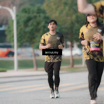 Runner Photo 6376455