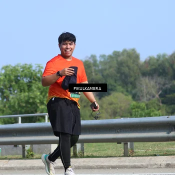 Runner Photo 6376482