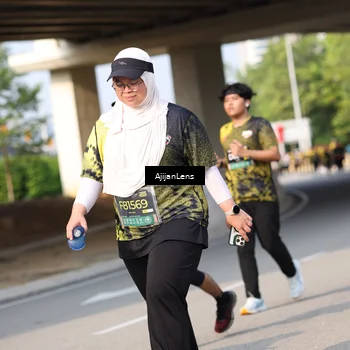 Runner Photo 6376483