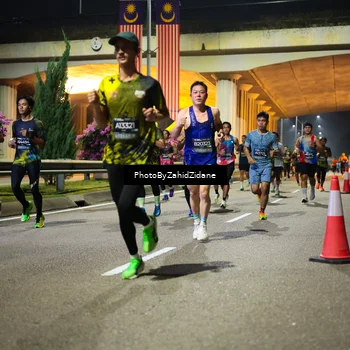 Runner Photo 6376494
