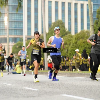 Runner Photo 6376511