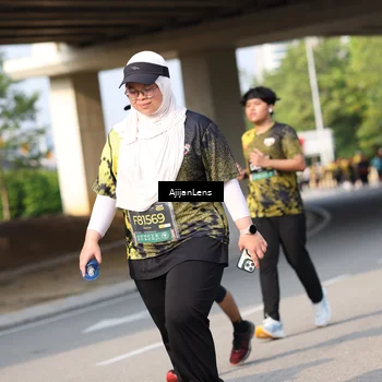Runner Photo 6376525
