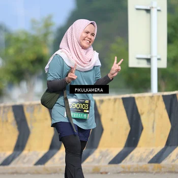 Runner Photo 6376560