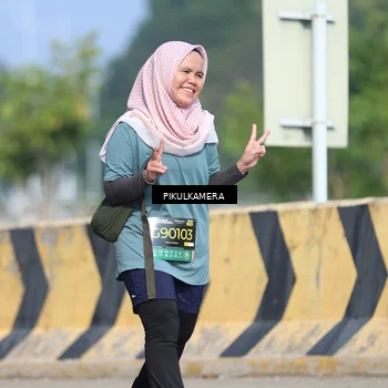 Runner Photo 6376570