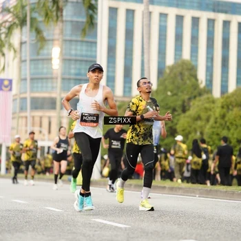 Runner Photo 6376581