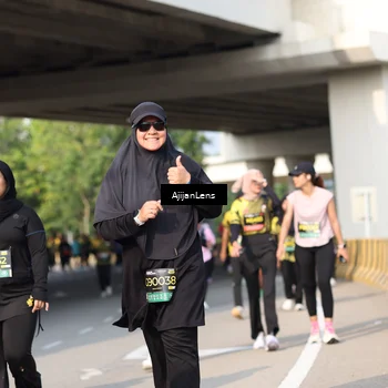 Runner Photo 6376596