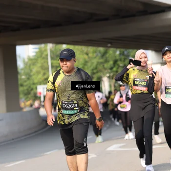 Runner Photo 6376624