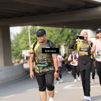 Runner Photo 6376651