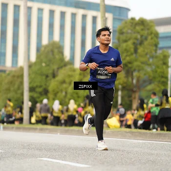 Runner Photo 6376658