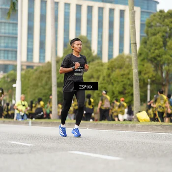 Runner Photo 6376691