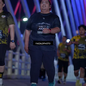 Runner Photo 6376714