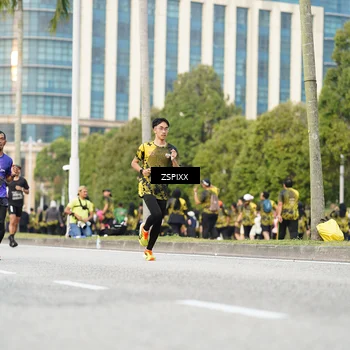 Runner Photo 6376719