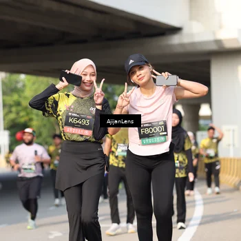 Runner Photo 6376725
