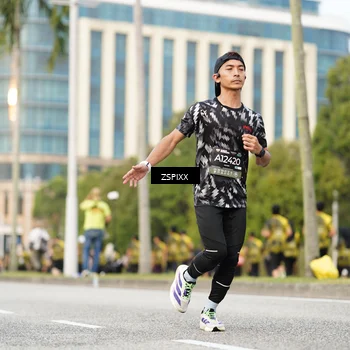Runner Photo 6376734