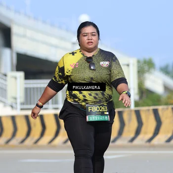 Runner Photo 6376767
