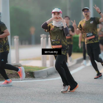 Runner Photo 6376788