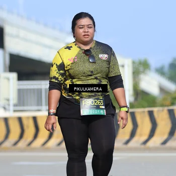 Runner Photo 6376792