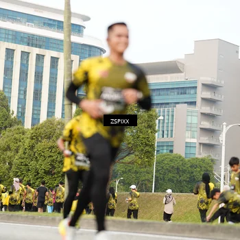 Runner Photo 6376793