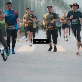 Runner Photo 6376801