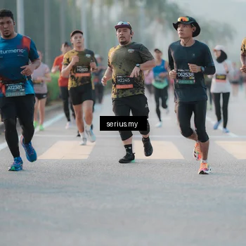 Runner Photo 6376811