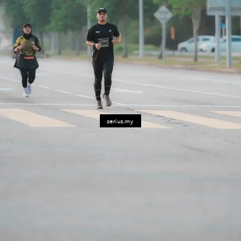 Runner Photo 6376825