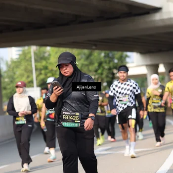 Runner Photo 6376832