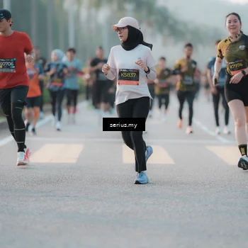 Runner Photo 6376836