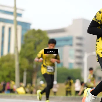 Runner Photo 6376846