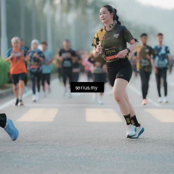 Runner Photo 6376867