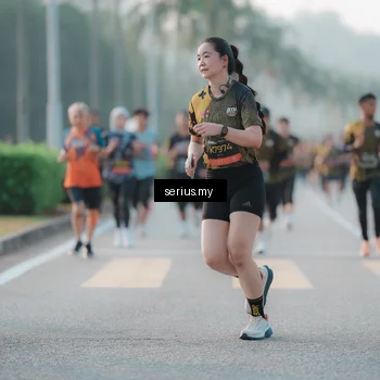 Runner Photo 6376876