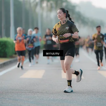 Runner Photo 6376877