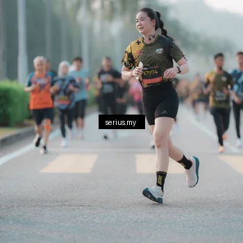 Runner Photo 6376884