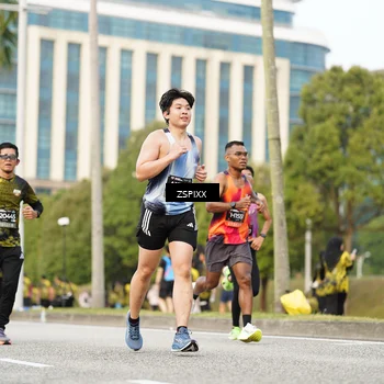 Runner Photo 6376886