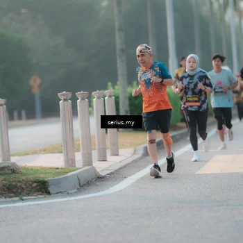 Runner Photo 6376919