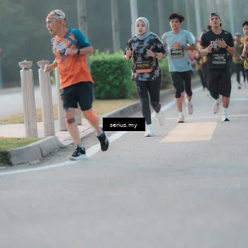 Runner Photo 6376924