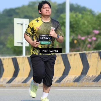 Runner Photo 6376929