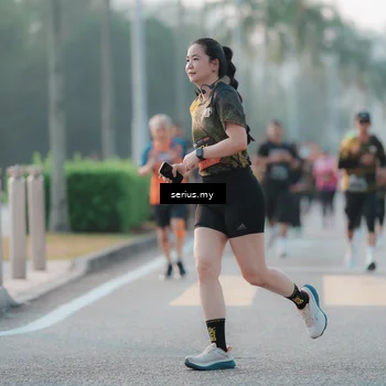 Runner Photo 6376931