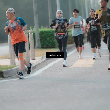 Runner Photo 6376936