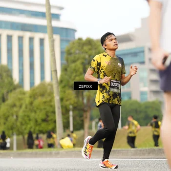 Runner Photo 6376939