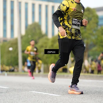 Runner Photo 6376940