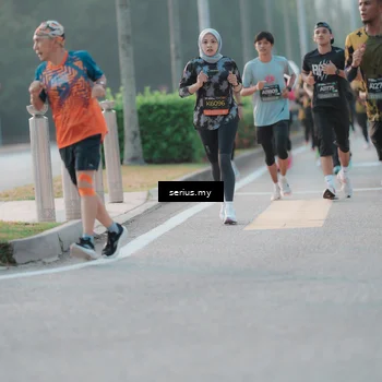 Runner Photo 6376942
