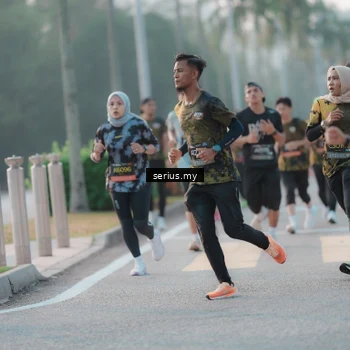 Runner Photo 6376947