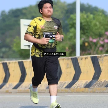 Runner Photo 6376950