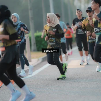 Runner Photo 6376960