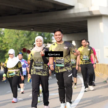Runner Photo 6377000