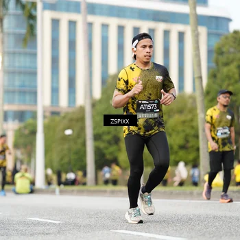 Runner Photo 6377005
